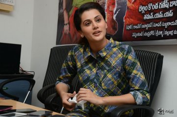 Taapsee Interview About Muni 3 Ganga Movie